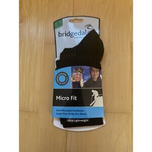 NWT Bridgedale Micro fit Antibacterial Ski socks Black Small
